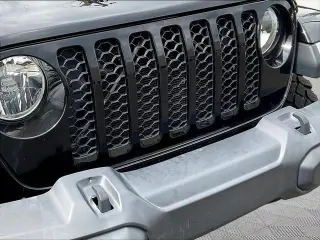 Jeep Gladiator 2021 4x4 Willys 4dr Crew Cab 5.0 ft. SB