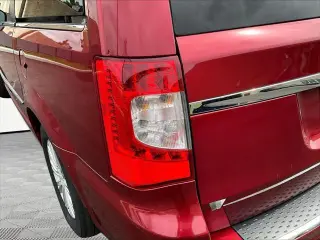 Chrysler Town and Country 2013 Touring-L 4dr Mini-Van