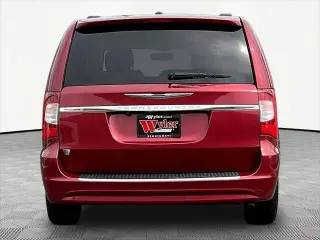 Chrysler Town and Country 2013 Touring-L 4dr Mini-Van