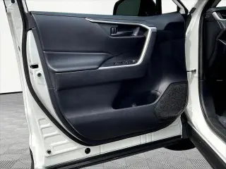 Toyota RAV4 2019 AWD LE 4dr SUV