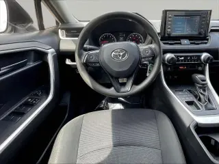 Toyota RAV4 2019 AWD LE 4dr SUV