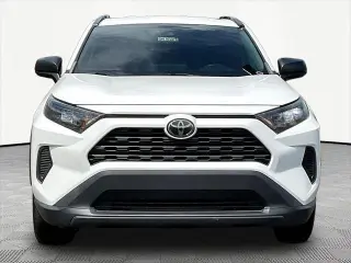 Toyota RAV4 2019 AWD LE 4dr SUV