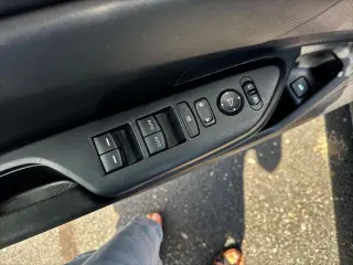 Honda Civic 2019 LX 4dr Sedan CVT