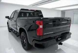 Chevrolet Silverado 1500 2021 4x2 Custom 4dr Crew Cab 5.8 ft. SB