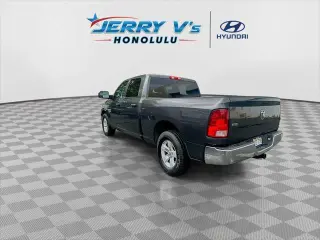 Ram 1500 Classic 2023 4x2 SLT 4dr Crew Cab 6.3 ft. SB Pickup