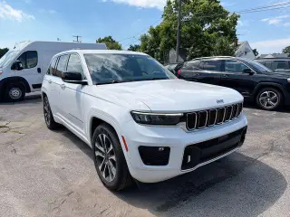 Jeep Grand Cherokee 2023 4x4 Overland 4dr SUV