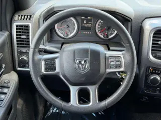 Ram 1500 Classic 2024 4x4 Warlock 4dr Crew Cab 5.5 ft. SB Pickup