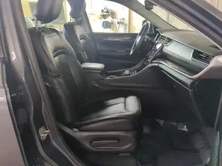 Jeep Grand Cherokee L 2022 4x4 Laredo 4dr SUV