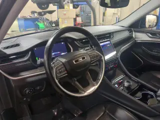 Jeep Grand Cherokee L 2021 4x4 Limited 4dr SUV