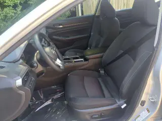 Nissan Altima 2024 2.5 SV 4dr Sedan