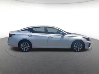 Nissan Altima 2024 2.5 SV 4dr Sedan