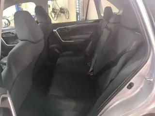 Toyota RAV4 Hybrid 2021 AWD LE 4dr SUV