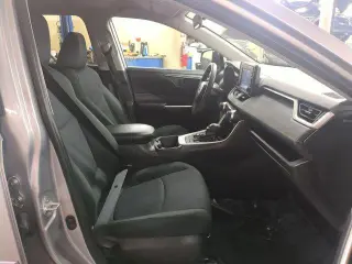Toyota RAV4 Hybrid 2021 AWD LE 4dr SUV
