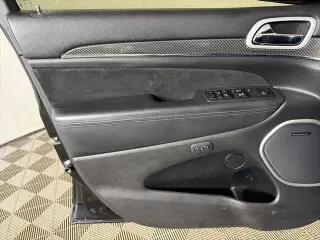 Jeep Grand Cherokee 2018 4x4 SRT 4dr SUV