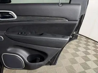 Jeep Grand Cherokee 2018 4x4 SRT 4dr SUV
