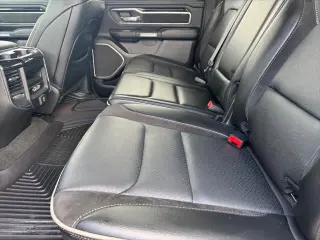 Ram 1500 2022 4x4 Laramie 4dr Crew Cab 5.6 ft. SB Pickup