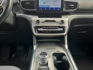 Ford Explorer 2021 AWD XLT 4dr SUV
