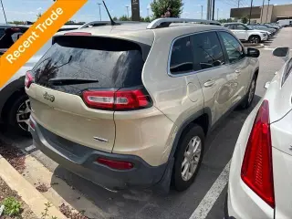 Jeep Cherokee 2015 4x4 Latitude 4dr SUV