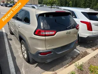 Jeep Cherokee 2015 4x4 Latitude 4dr SUV