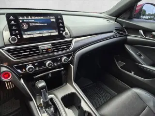 Honda Accord 2018 Sport 4dr Sedan (1.5T I4 CVT)