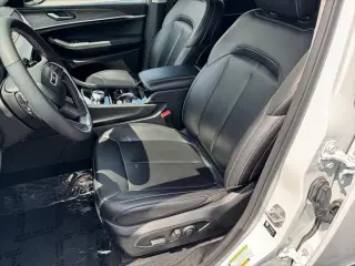 Jeep Grand Cherokee L 2023 4x4 Limited 4dr SUV