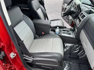 Dodge Nitro 2008 SLT 4dr SUV 4WD