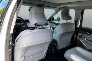Jeep Grand Cherokee L 2021 4x4 Overland 4dr SUV