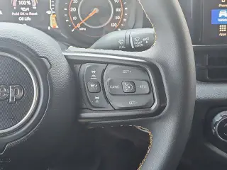 Jeep Wrangler 2024 4x4 Sport 4dr SUV