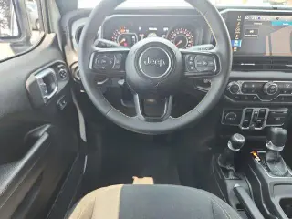 Jeep Wrangler 2024 4x4 Sport 4dr SUV