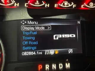 Ford F-150 2017 4x4 Raptor 4dr SuperCrew 5.5 ft. SB
