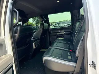 Ford F-150 2017 4x4 Raptor 4dr SuperCrew 5.5 ft. SB