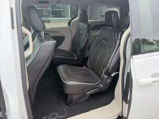 Chrysler Pacifica 2023 Limited 4dr Mini-Van