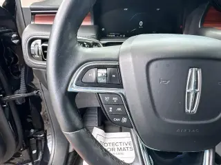 Lincoln Nautilus 2023 AWD Reserve 4dr SUV