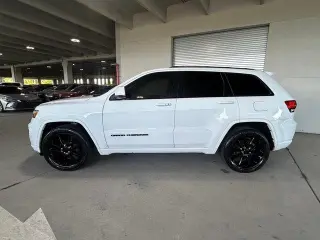 Jeep Grand Cherokee 2020 4x2 Laredo 4dr SUV