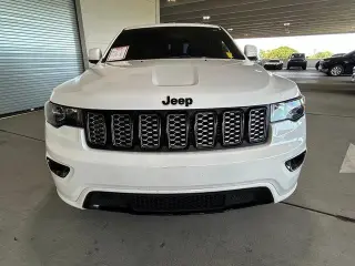 Jeep Grand Cherokee 2020 4x2 Laredo 4dr SUV