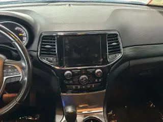 Jeep Grand Cherokee 2020 4x2 Laredo 4dr SUV