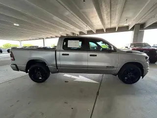 Ram 1500 2024 4x2 Big Horn 4dr Crew Cab 5.6 ft. SB Pickup