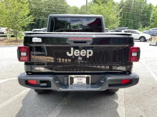 Jeep Gladiator 2020 4x4 Overland 4dr Crew Cab 5.0 ft. SB