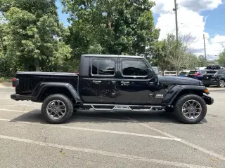 Jeep Gladiator 2020 4x4 Overland 4dr Crew Cab 5.0 ft. SB