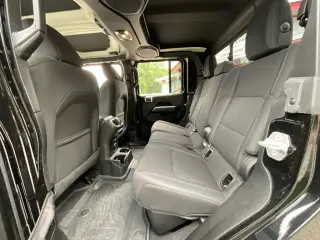 Jeep Gladiator 2020 4x4 Overland 4dr Crew Cab 5.0 ft. SB