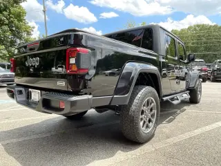 Jeep Gladiator 2020 4x4 Overland 4dr Crew Cab 5.0 ft. SB