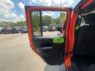 Jeep Gladiator 2020 4x4 Sport 4dr Crew Cab 5.0 ft. SB