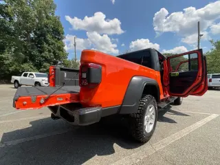 Jeep Gladiator 2020 4x4 Sport 4dr Crew Cab 5.0 ft. SB