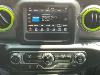 Jeep Gladiator 2020 4x4 Sport 4dr Crew Cab 5.0 ft. SB