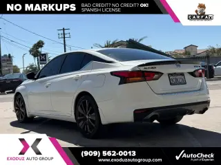 2022 Nissan Altima 2.5 SR