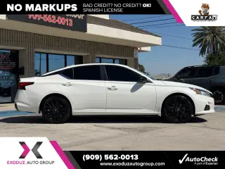 2022 Nissan Altima 2.5 SR