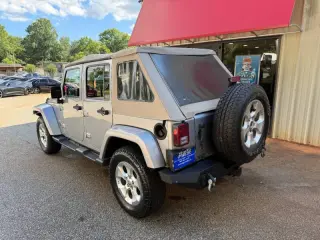 2014 Jeep Wrangler Unlimited Sahara
