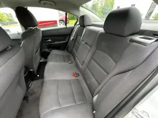 2015 Chevrolet Cruze 1LT Auto