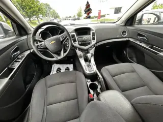 2015 Chevrolet Cruze 1LT Auto