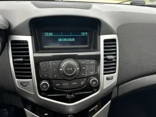 2015 Chevrolet Cruze 1LT Auto